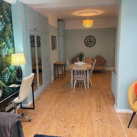 Right By Leigh Broadway Private Garden Large Ground Fl Apt Σάουθεντ-ον-Ση Εξωτερικό φωτογραφία