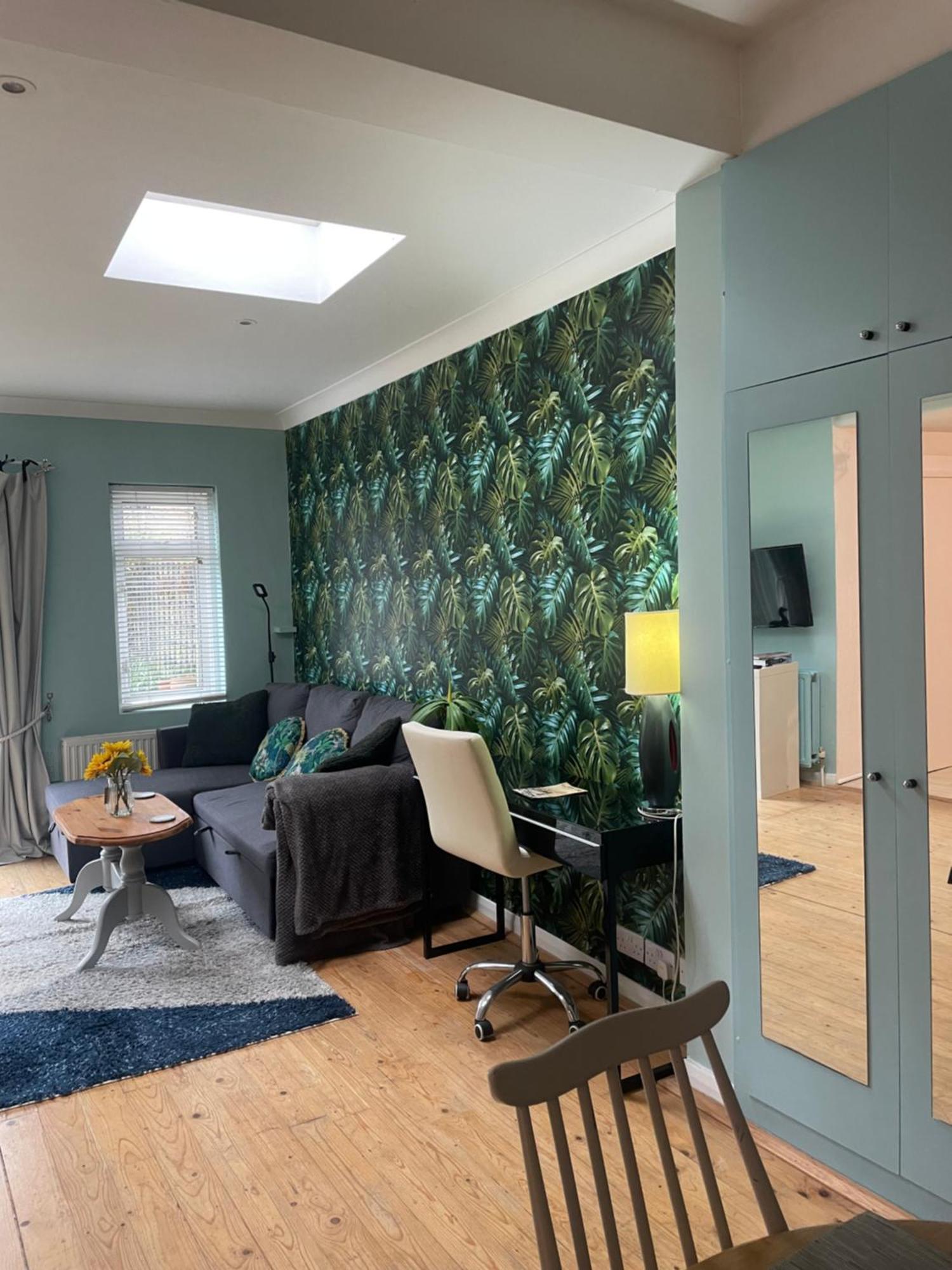 Right By Leigh Broadway Private Garden Large Ground Fl Apt Σάουθεντ-ον-Ση Εξωτερικό φωτογραφία