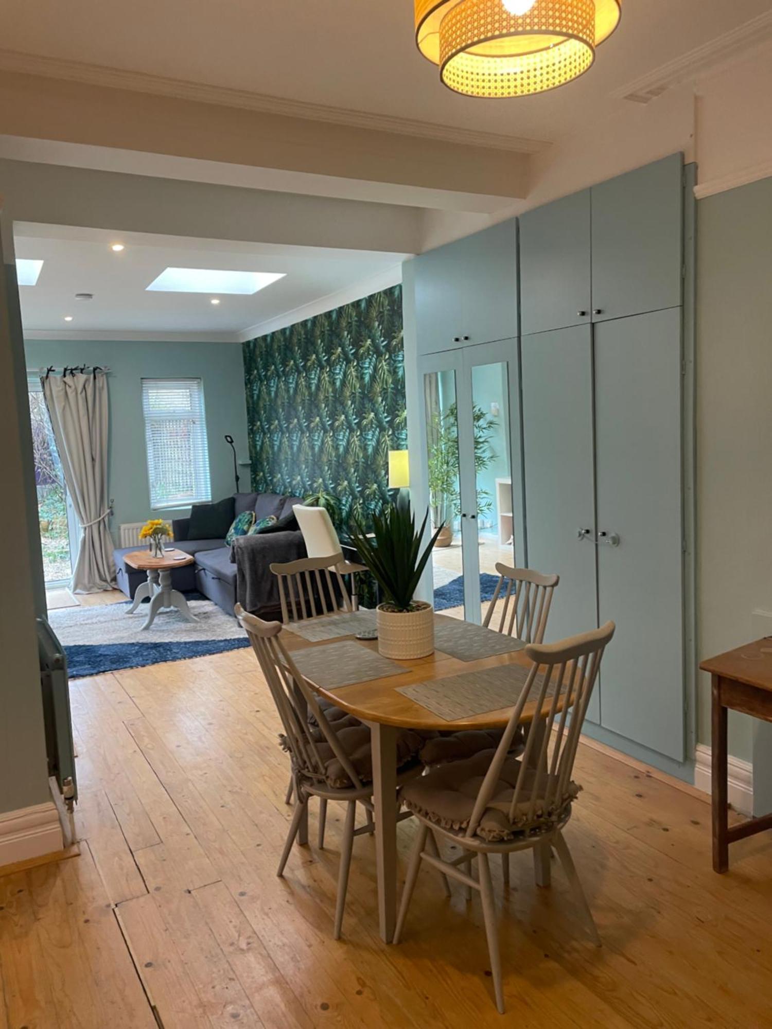 Right By Leigh Broadway Private Garden Large Ground Fl Apt Σάουθεντ-ον-Ση Εξωτερικό φωτογραφία